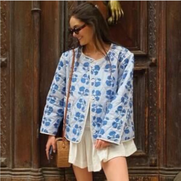 The Tiny Big Sister “Rodeo Roses” Blue Floral Quilted Jacket - Picture 2 of 12